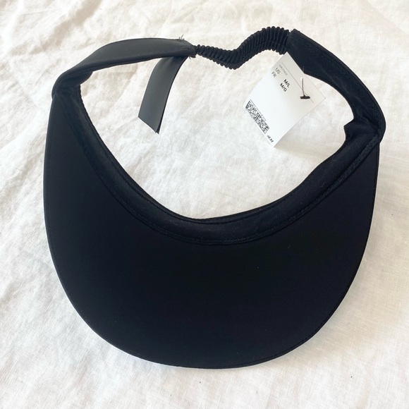 NWT H&M Black Visor Hat - Picture 3 of 6
